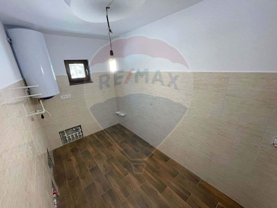 4 room House / Villa for sale