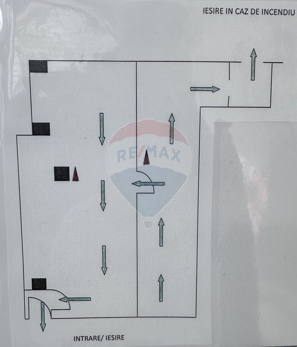 55.75sq.m Commercial Space for rent, Mosilor area