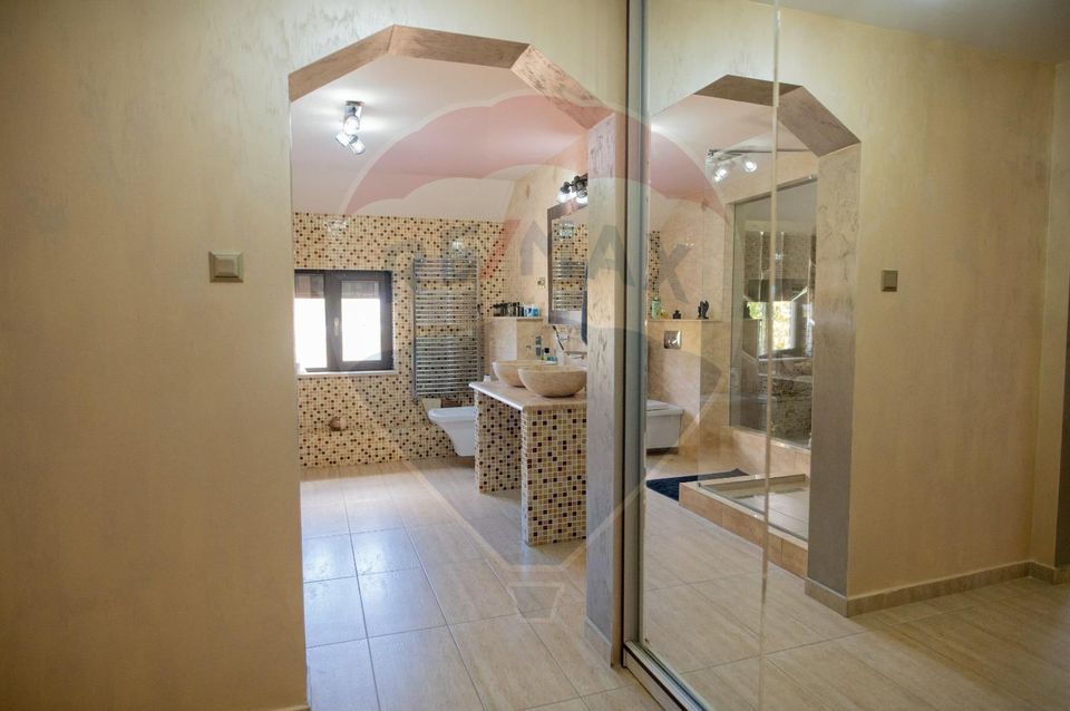 5 room House / Villa for sale