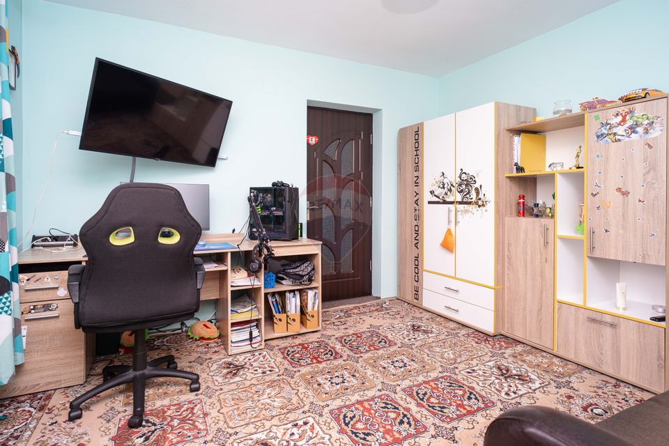 5 room House / Villa for sale