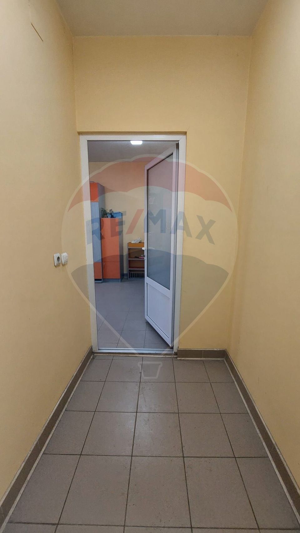 880sq.m Industrial Space for sale