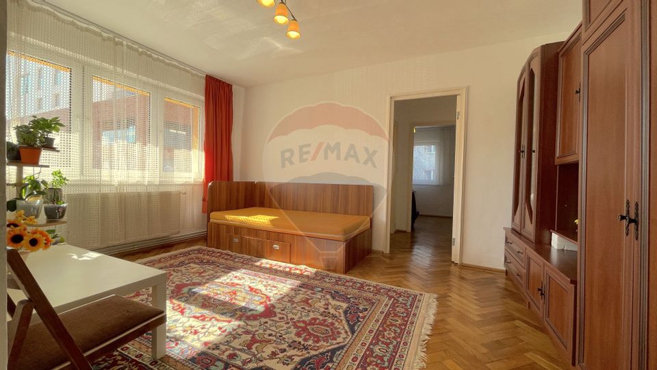 Apartament de închirat, zona Județean!