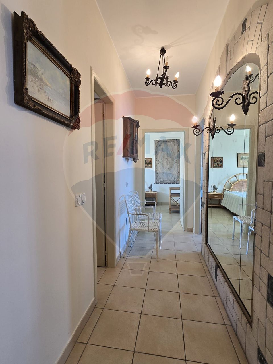 DE VANZARE Apartament cu 4 camere în Mamaia Nord