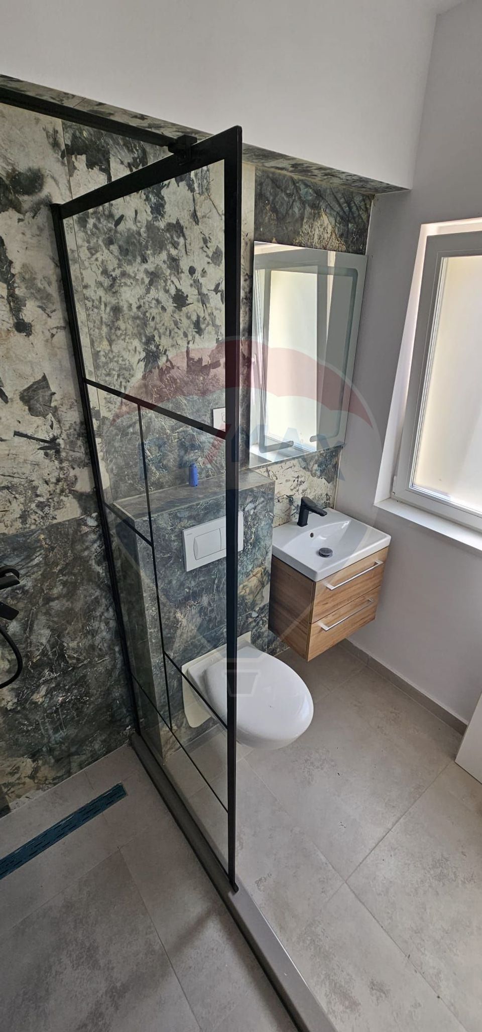 4 room House / Villa for sale