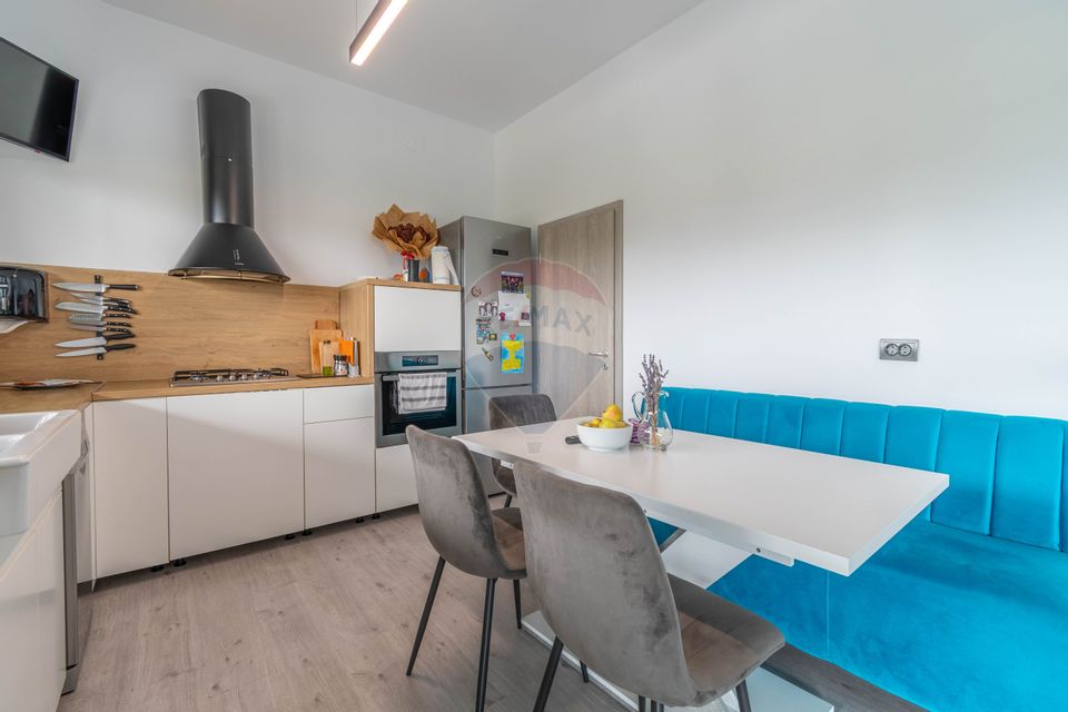 Detached House for Sale / 900 sqm Land, Popesti, Cluj