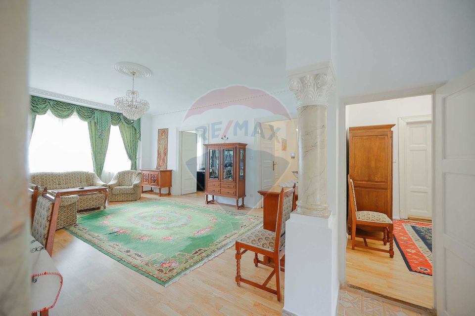 Casă cu 4 camere de închiriat în zona Ultracentrală