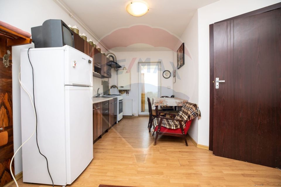 Apartament cu 2 camere de închiriat în zona Alfa