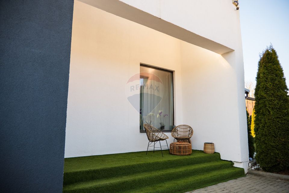 4 room House / Villa for sale, Central area