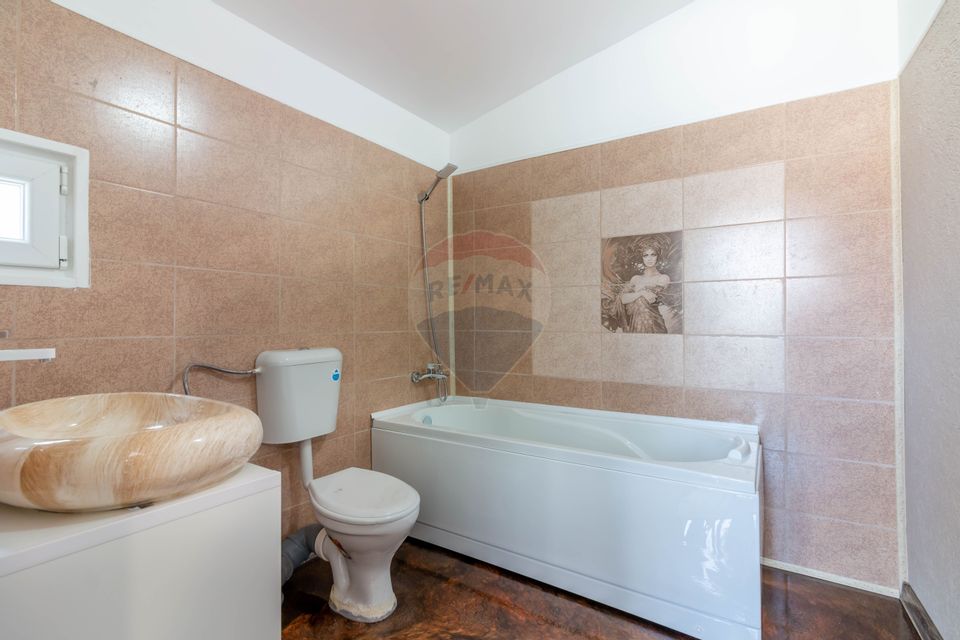 4 room House / Villa for sale, Giulesti area