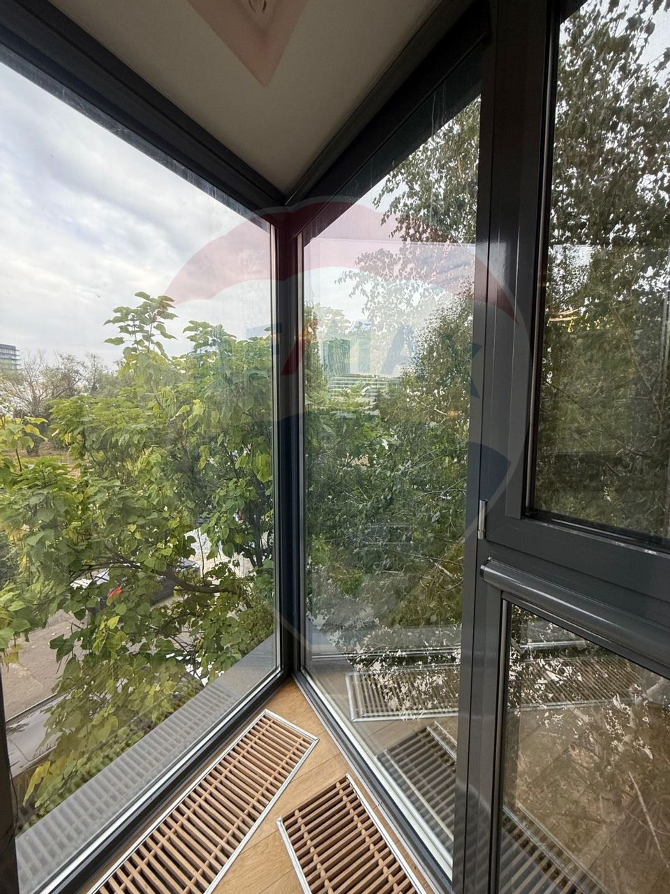 4 room Apartment for rent, Floreasca area