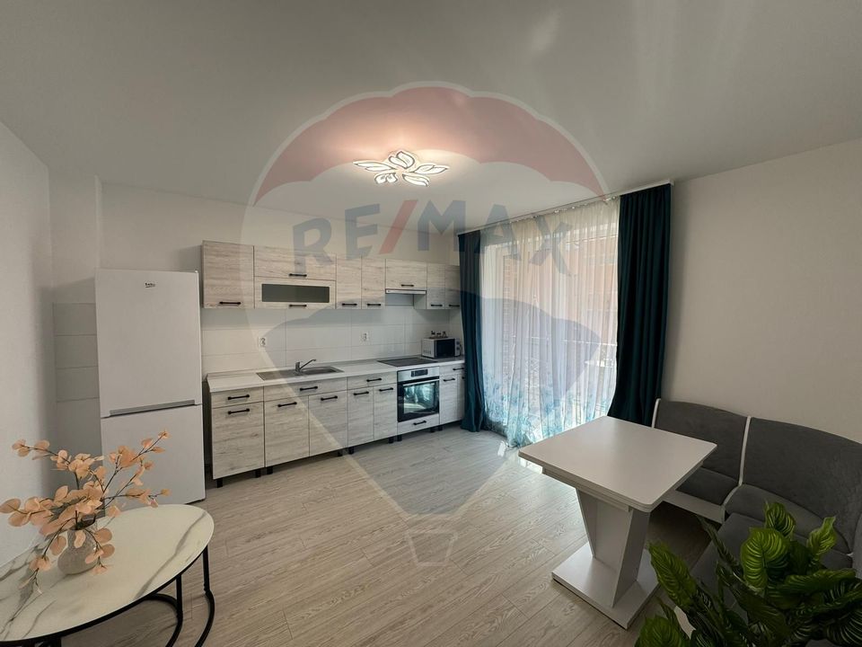 Apartament cu 2 camere de închiriat