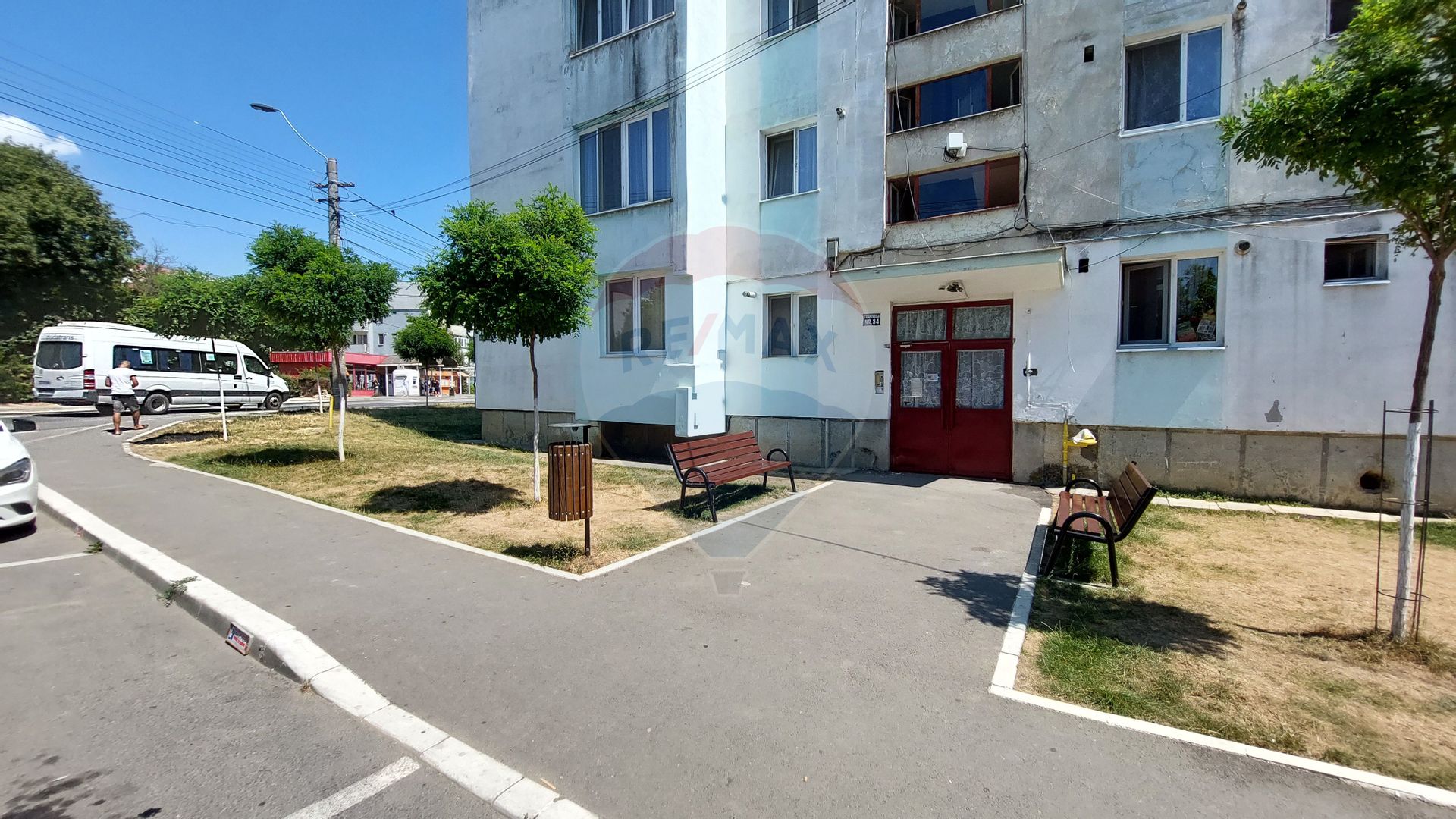 Apartament 3 camere vanzare Cluj, Turda, Est RMX97108 RE/MAX Romania