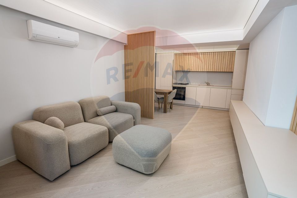 2 room Apartment for rent, Pipera area