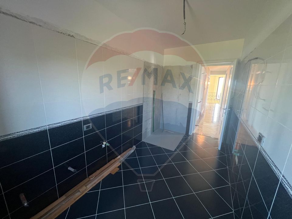 6 room House / Villa for sale