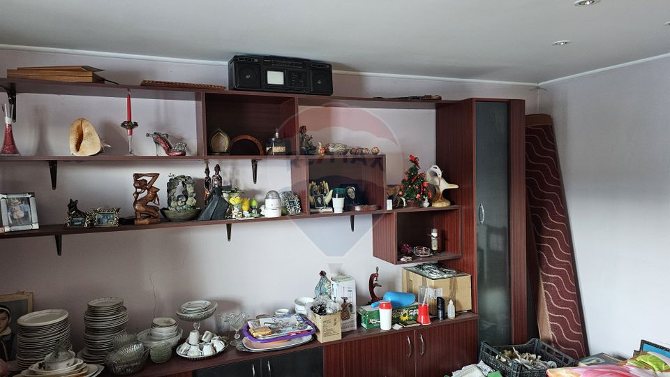 Casă / Vilă cu 6 camere, Gura Humorului, Suceava