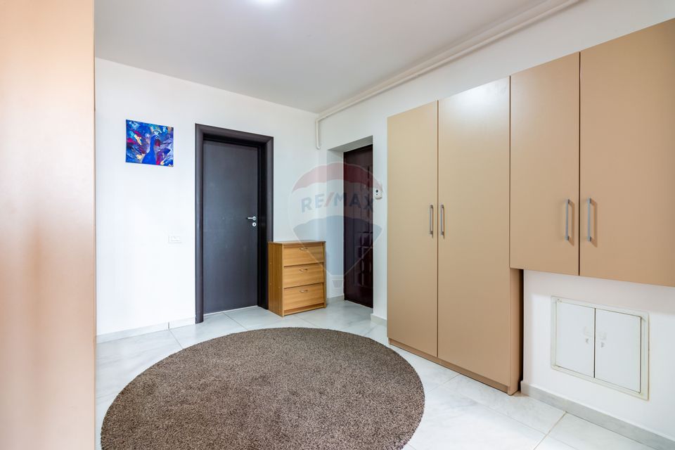 Apartament de vanzare | 3 camere | Complet mobilat si utilat