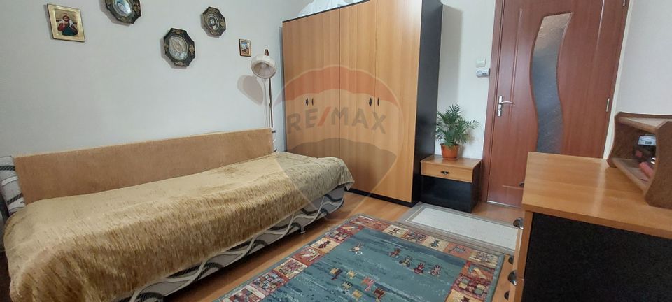 3 room Apartment for sale, Turnisor area