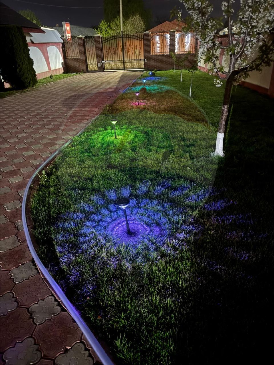 Casă / Vilă cu 5 camere de vânzare