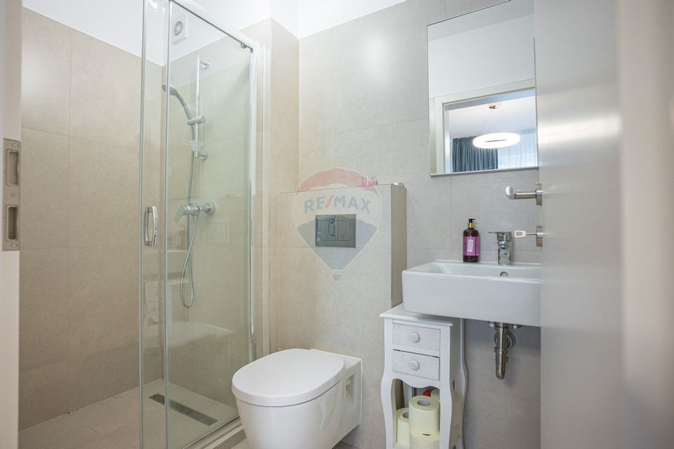 Apartament cu 3 camere decomandat, boxă și parcare la Casa Nobel