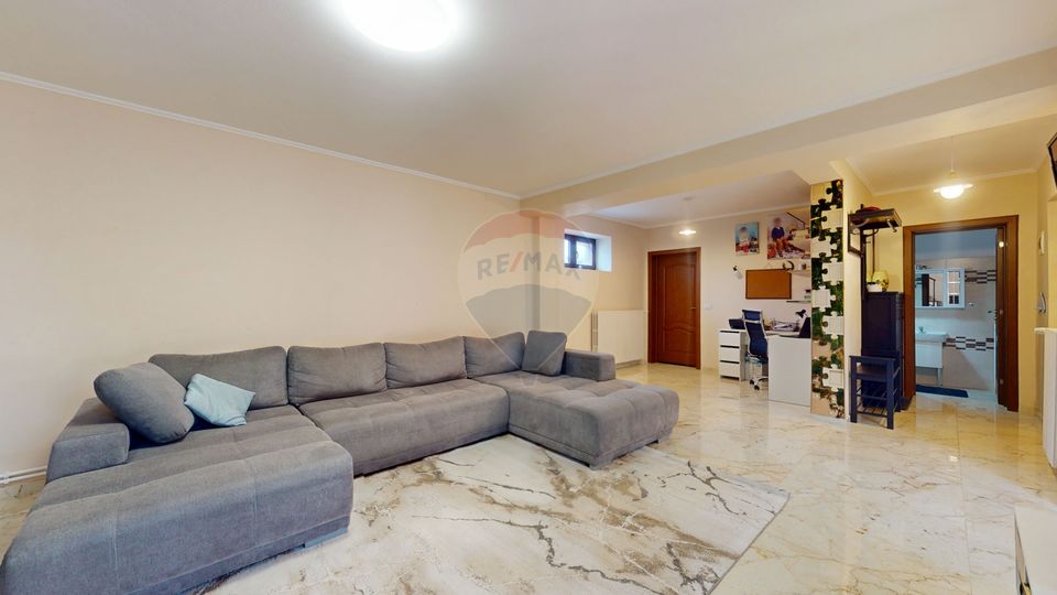 Două case pe același teren – locuință + oportunitate de business – Bod