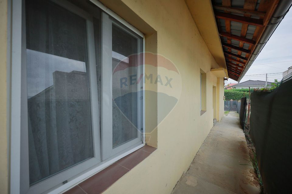 Casă de vânzare cu teren 517 mp, strada Izvorului, Oradea