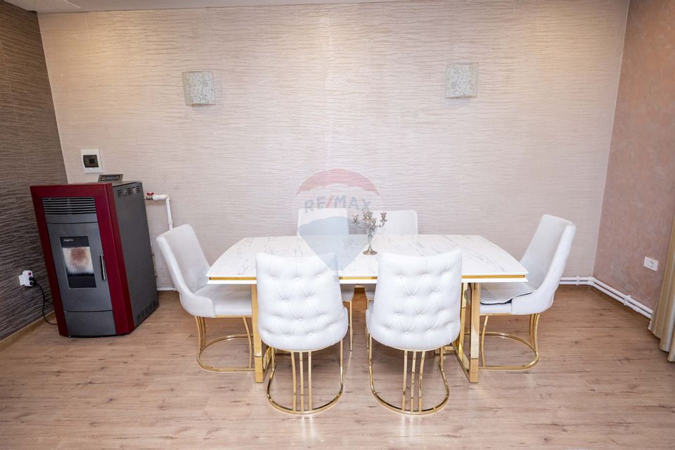 5 room House / Villa for sale