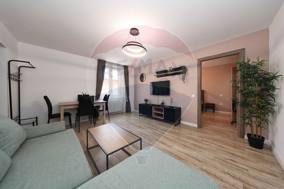 2 room Apartment for sale, Centrul Istoric area