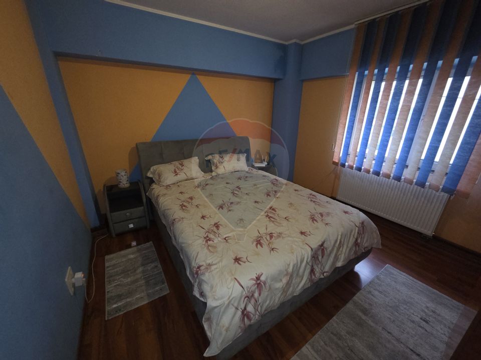 Apartament cu 3 camere etajul 1, Campineanca