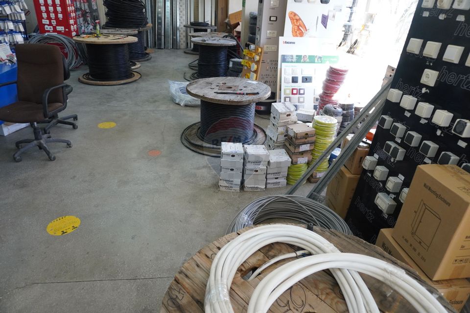 164sq.m Commercial Space for rent, Central area