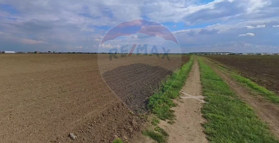 For Sale | Land 1ha with residential potential | Gunners