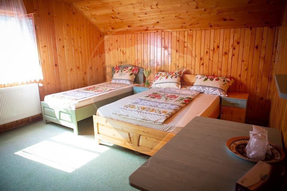 De Vânzare Pensiune Rustica De Vis Pe Ruta Lerești-Voina