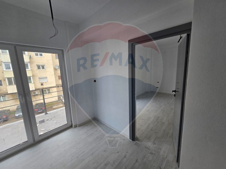 Apartament 2 camere finisat complet, în bloc nou cu lift, zona intim