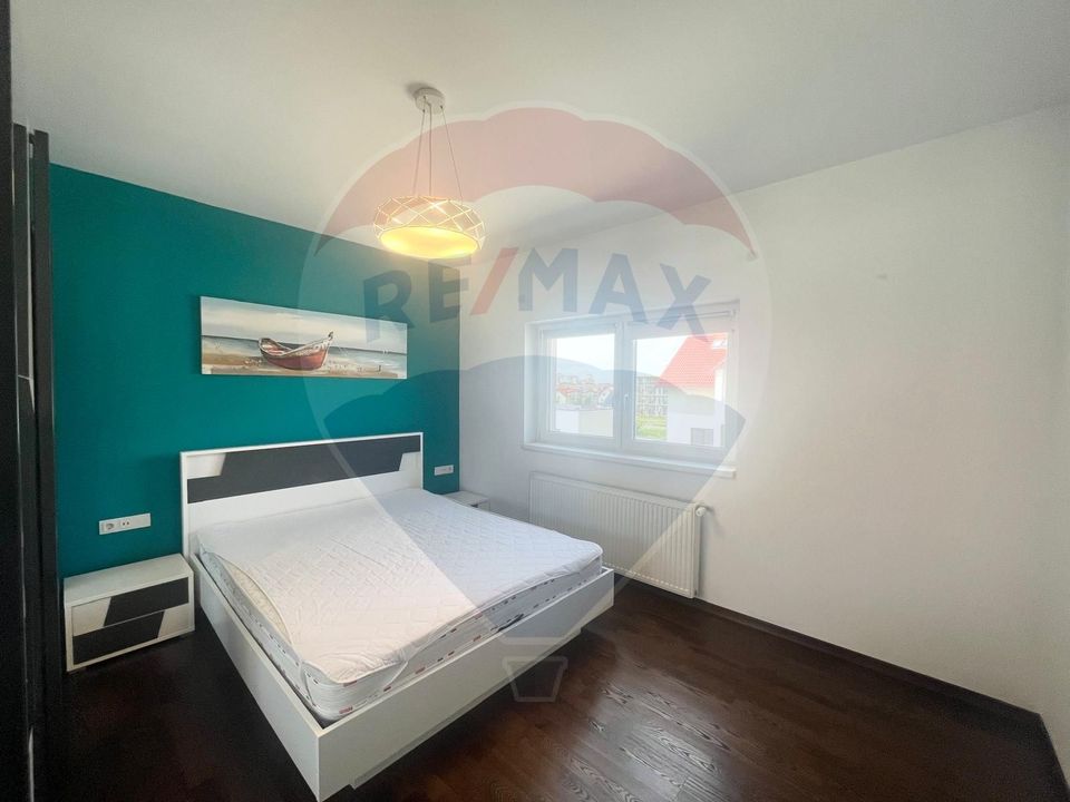 Apartament de vanzare si Parcare în curte privată - Șelimbăr