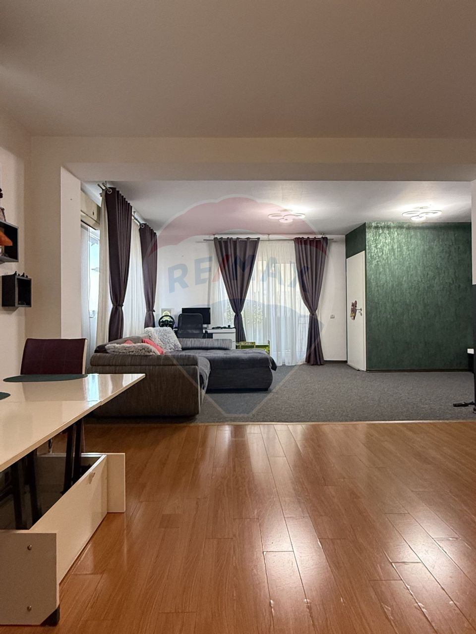 3 room Apartment for sale