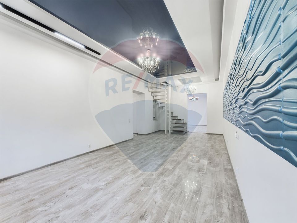 4 room House / Villa for sale, Eroii Revolutiei area