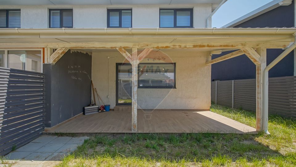 Casă 96 metri pătrați utili – Cartier Valea cu Flori, Brașov