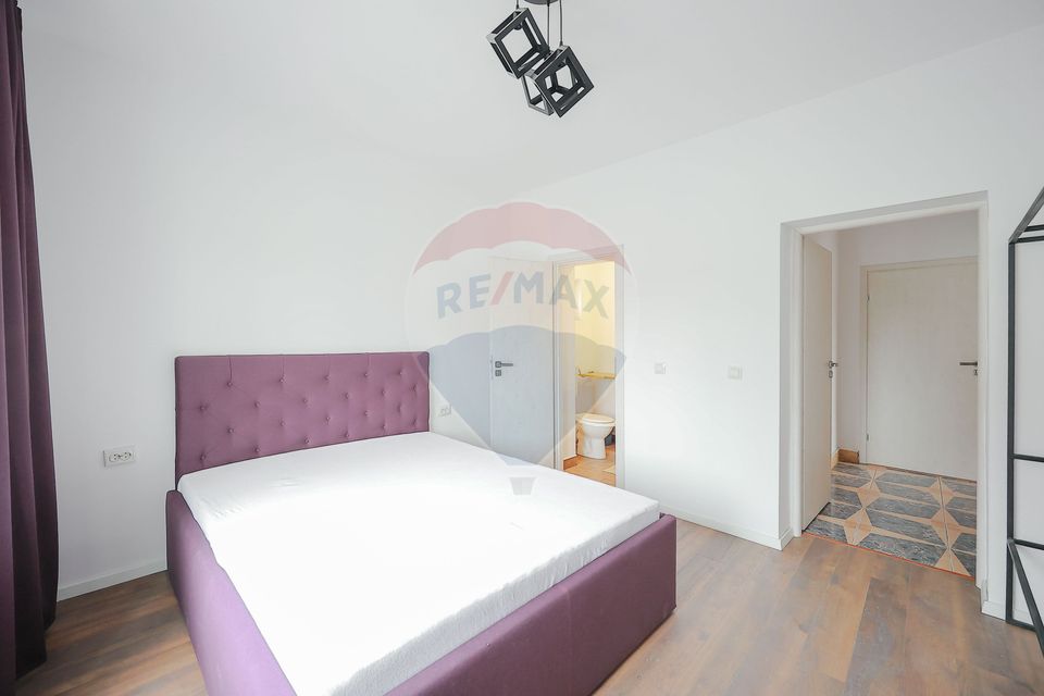 11 room Hotel / Pension for sale