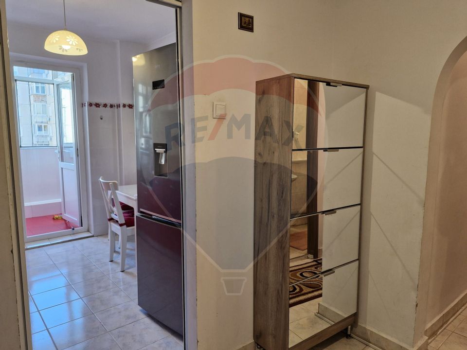 3 room Apartment for rent, Teiul Doamnei area