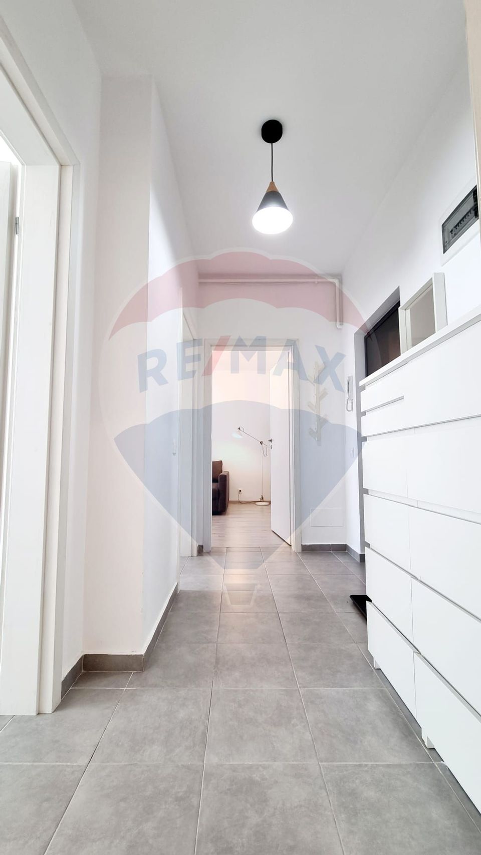 Apartament cu 2 camere de închiriat în zona Bucurestii Noi