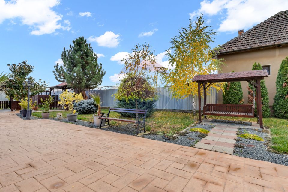 6 room House / Villa for sale