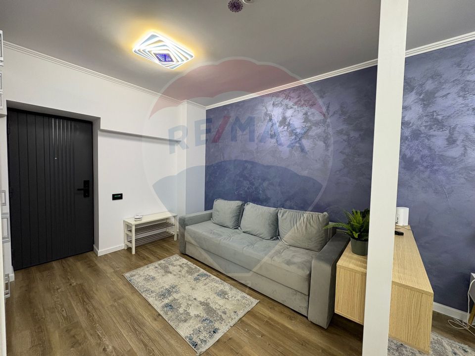 Studio luminos,55 mp, 2022 + parcare, Sinaia, introdus regim hotelier