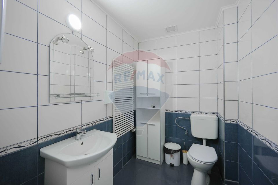 235sq.m Commercial Space for rent, Ultracentral area