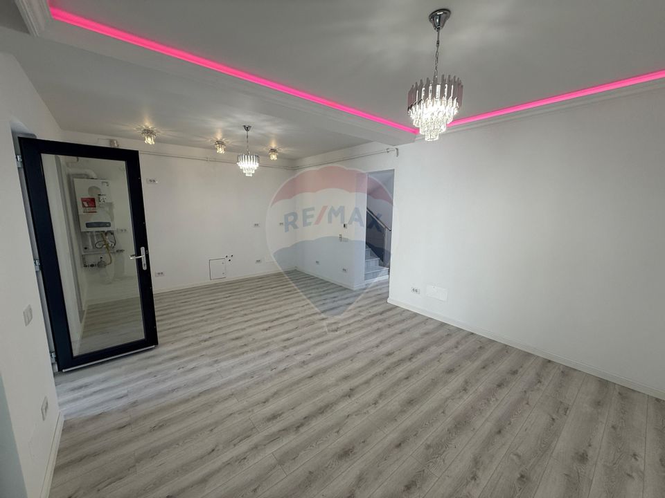 Casa moderna, zona Gara, gata de mutat