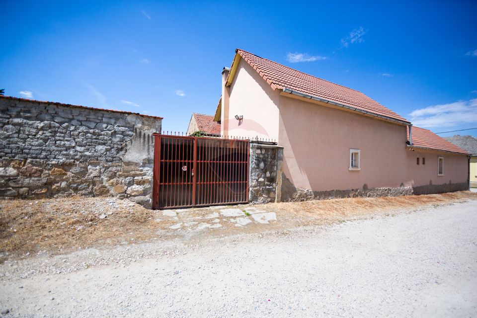 4 room House / Villa for sale, Turches area