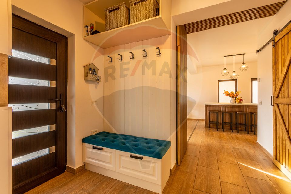 REZERVAT Casă individuala Harman