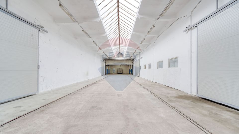 3,700sq.m Industrial Space for rent