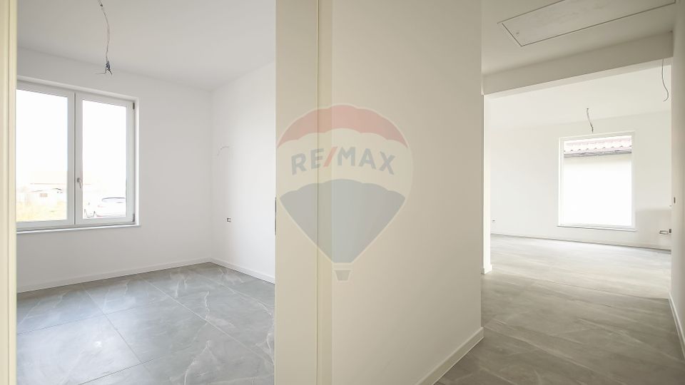 Comision 0 %! Casă cu 4 camere, construcție 2025, Bod!