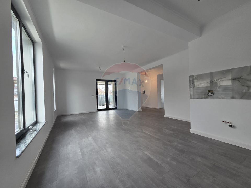 3 room House / Villa for sale