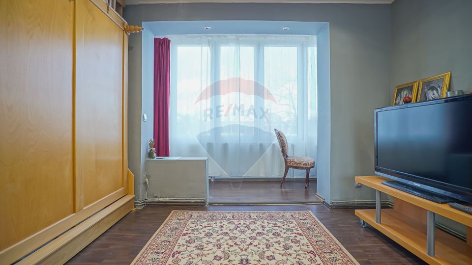 REZERVAT ! Apartament 3 camere Piața Teatrului