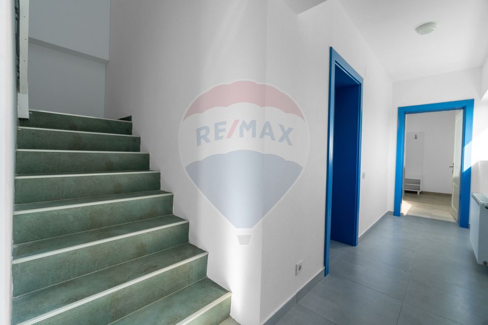 VILA IN MURIGHIOL | IESIRE LA LAC, DELTA DUNARII SI PISCINA | 6 CAMERE